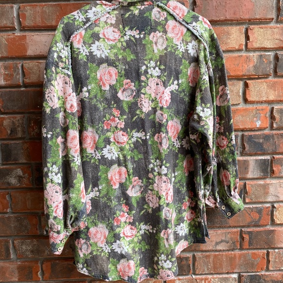 Free people light green with multi floral button down blouse top small - Picture 6 of 8